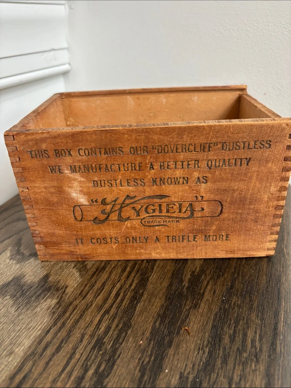 Vintage The American Crayon Co wood box, no cover, dovetail edges, 6.5x4.4x4”